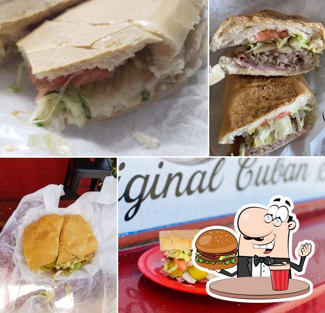 Sandy's Café