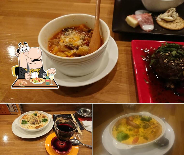 LIVING BAR お茶の間