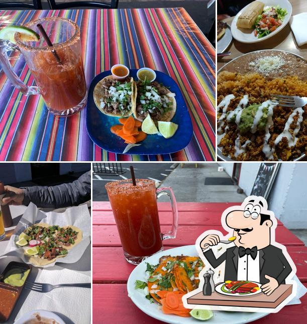 Simón Latin Cuisine and Margaritas