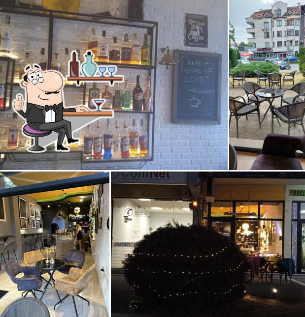 Papa Johnny café & bar