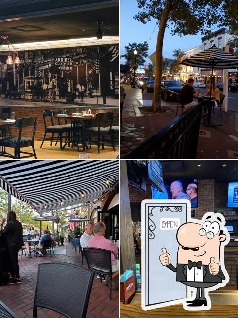 The Robinson Ale House