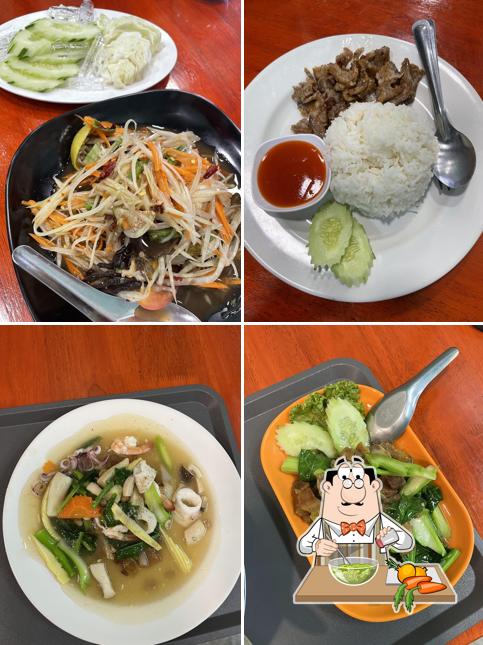 Green house Thai Food / ร้านอาหารตึกเขียว