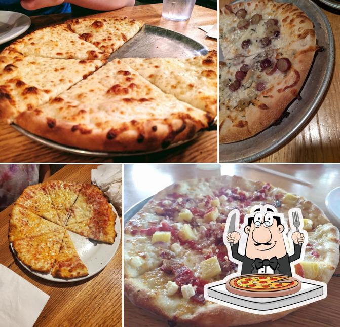 Pies & Pints - Cincinnati, OH (Liberty Center)
