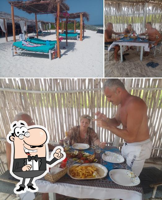 Masala beach Restaurant &bar/sunbeds and buotique