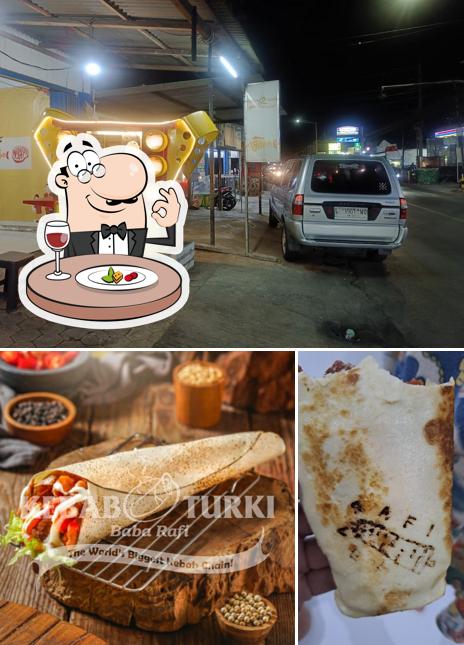 Kebab Turki Baba Rafi - Toko Makmur Sukodono