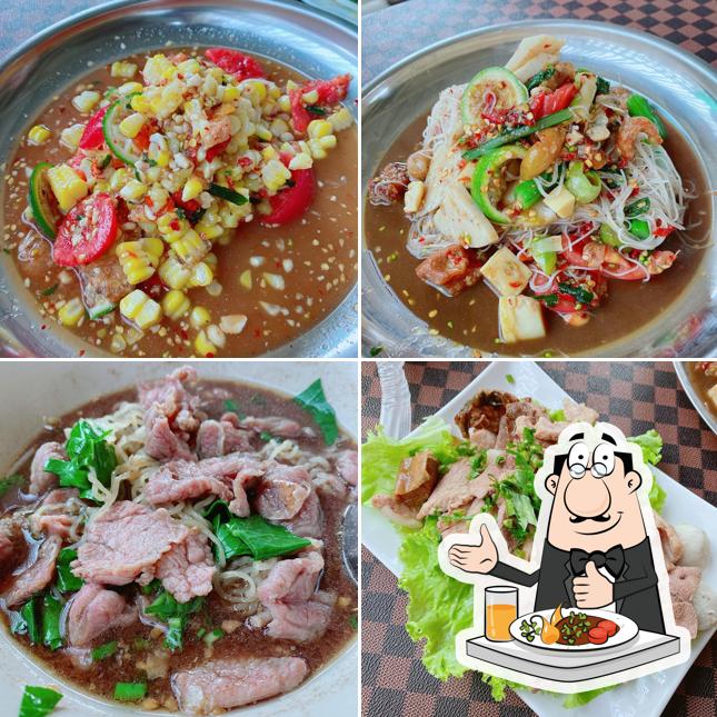 ก๋วยเตี๋ยวเรือ เจ้าสมุทร สาขาเชียงยืน