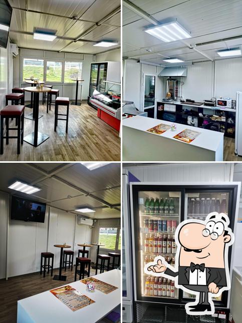 Шашлычный двор
