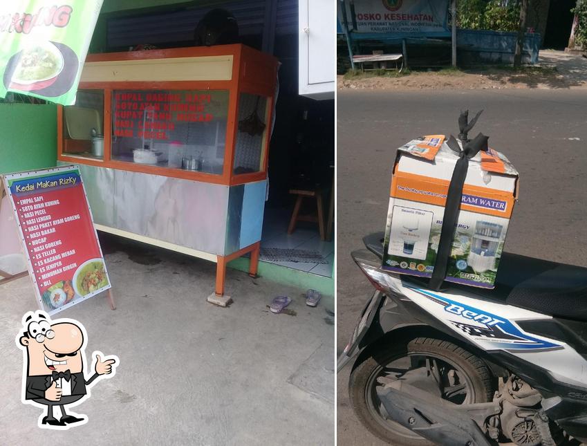 Keedai Makan Rizky