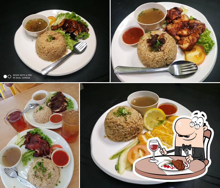 Nasi Ayam Gemas Parit Raja