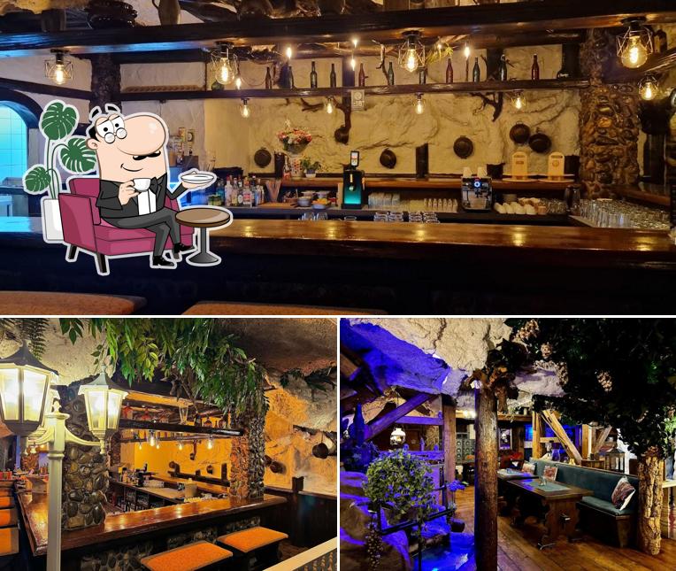 Moonlight Lounge