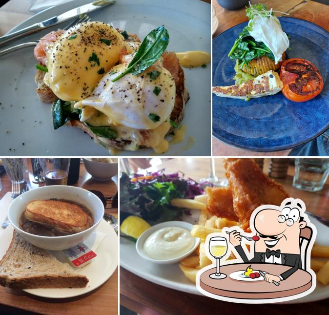 Walter's River Cafe