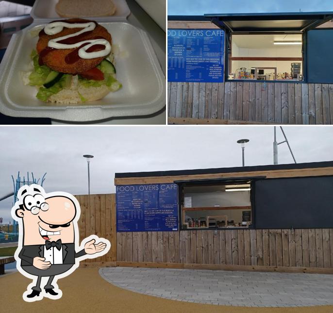 Food Lovers Cafe