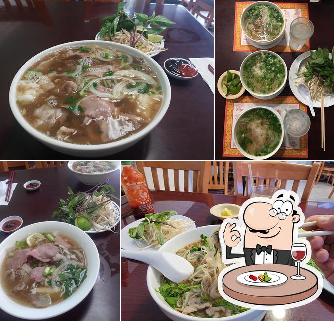 Pho Daisy