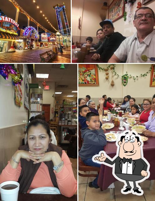 Olivos Restaurant