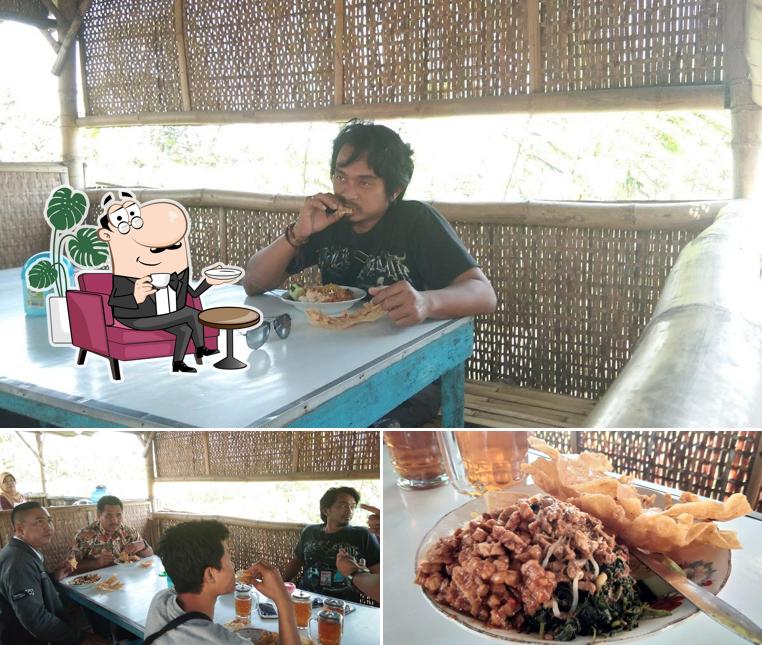 Warung "Bu Wasik"