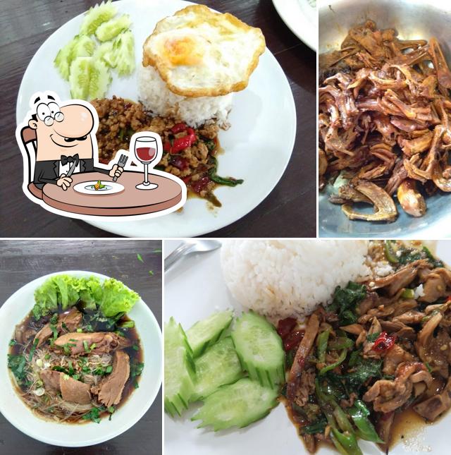 โค้วเซ่งฮะ เป็ดพะโล้ เป็ดย่าง เจ้าเก่างามวงศ์วาน