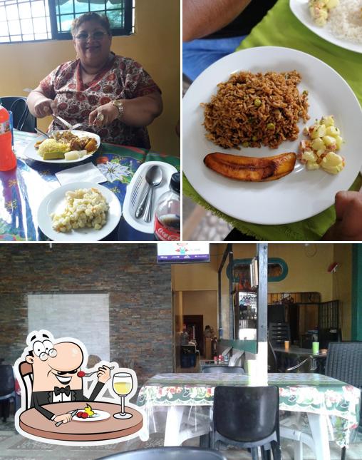 Restaurante la Flaquita y su Sazon