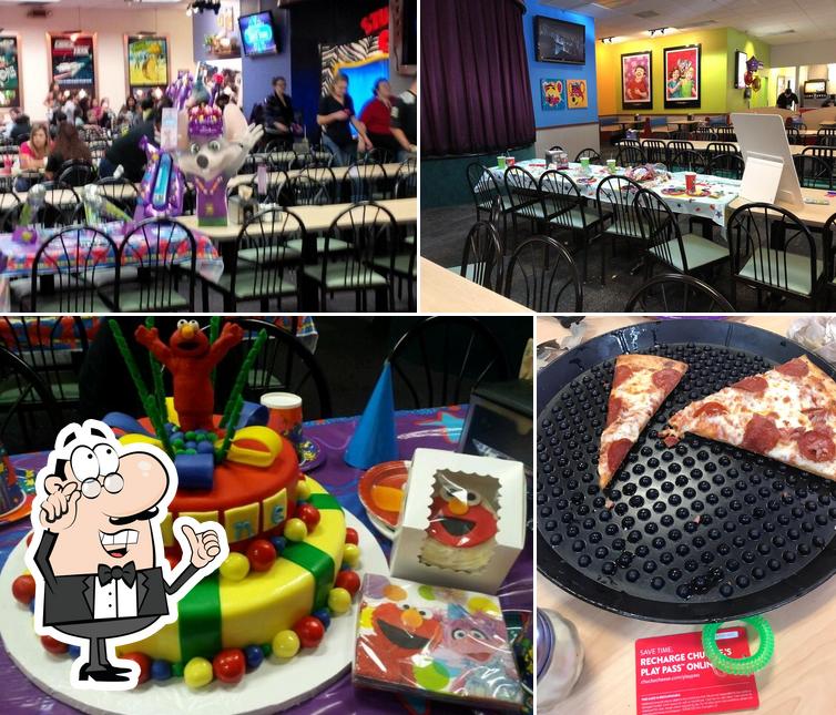 Chuck E. Cheese