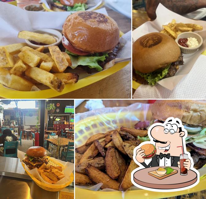 El chante burger factory Tamarindo