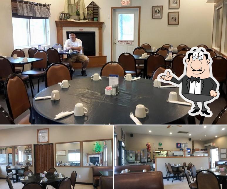 D J's Casual Café