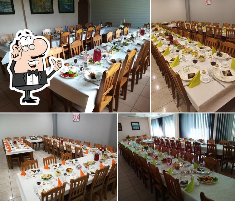 Sestais junijs , SIA, Kafejnica