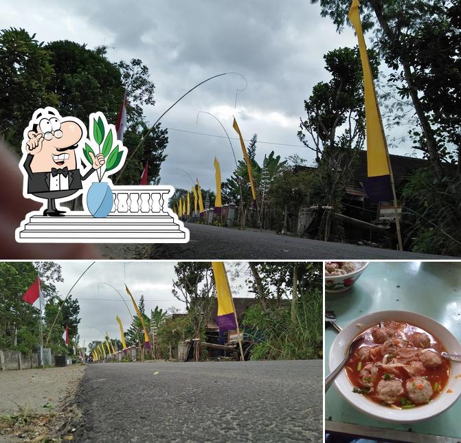 Bakso Pak Romeli