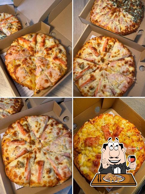 Pizz & Cheese พิซแอนด์ชีส ถนนศรีธรรมไตรปิฎก