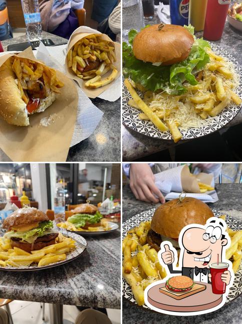 FOOD HOUSE