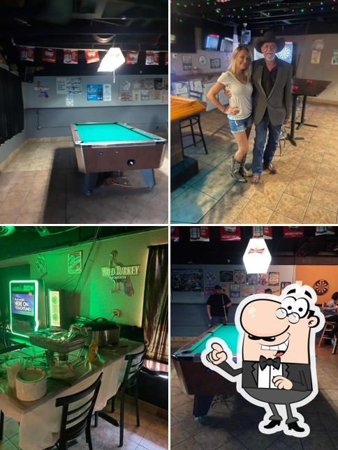 Tj's Bar