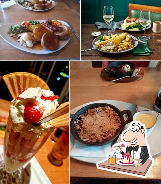 The Steamboat Cookhouse + Pub