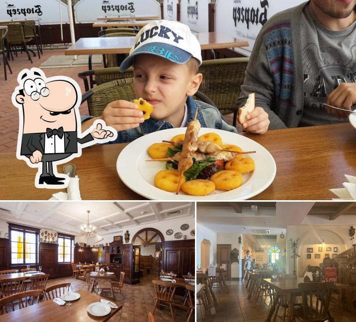 Забронируйте столик в "Бюргере"