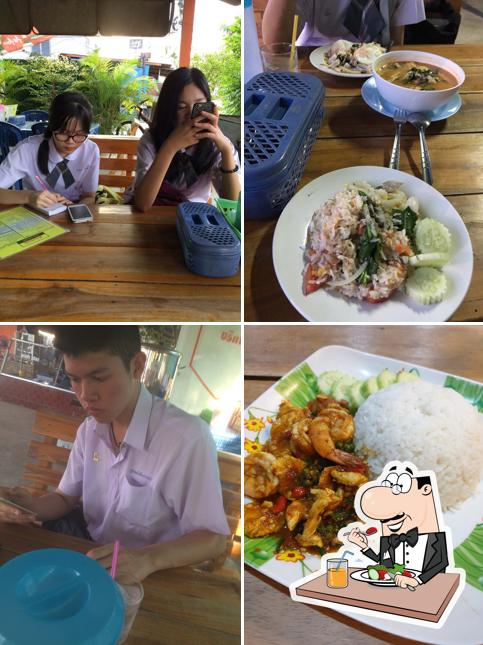 ร้านอาหารฅนมอ อาหารตามสั่ง