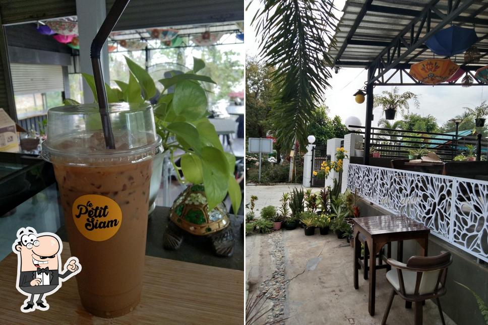 เลอ เปอตี เซียม Le petit siam Pizzeria and Restaurant . Prakhon Chai