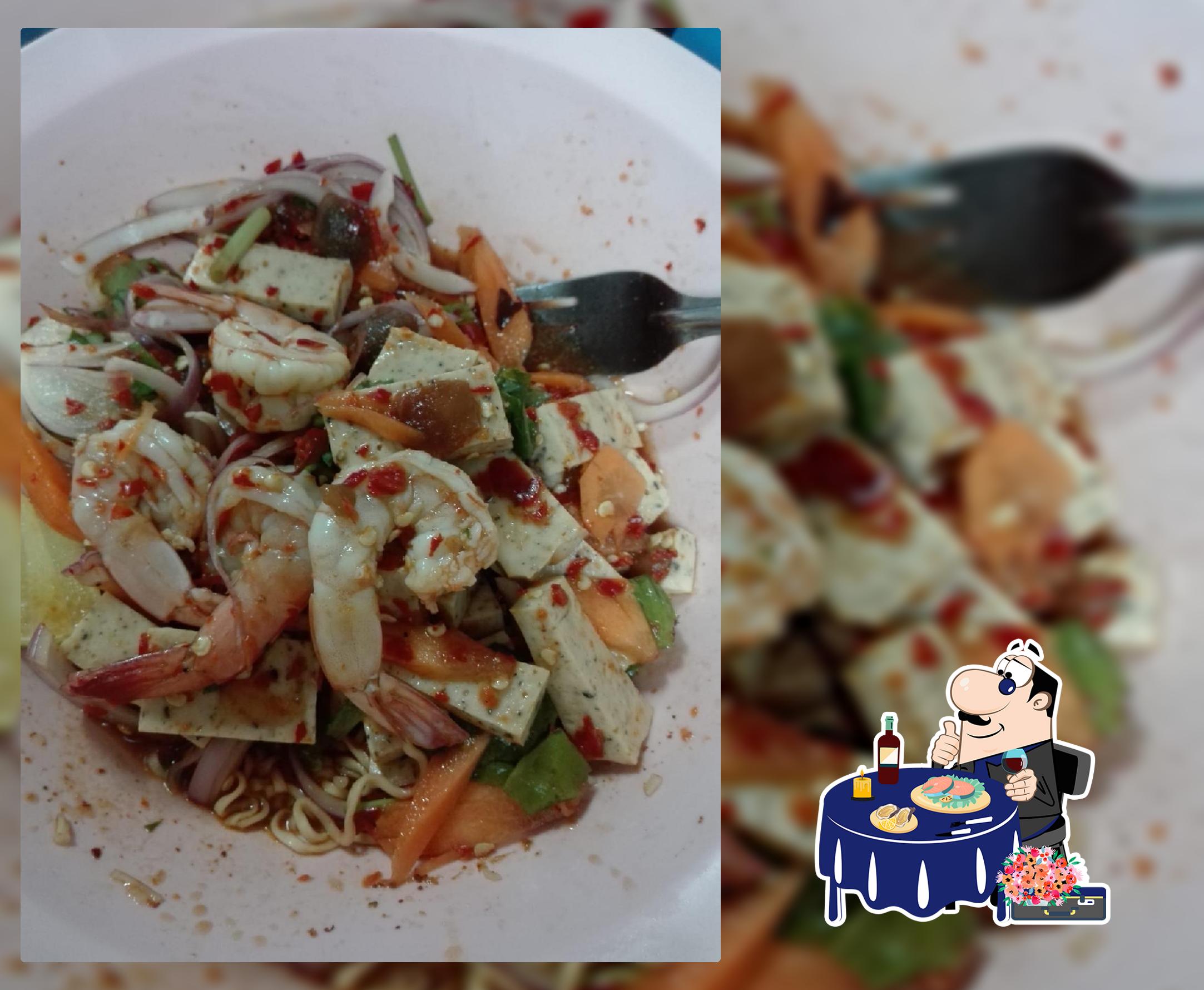 ร้านก๋วยเตี๋ยว20บาท By ตุ้งติ้ง