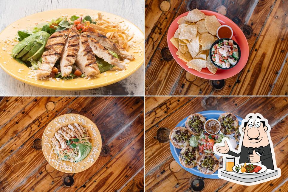 Ojos Locos Sports Cantina - Laredo