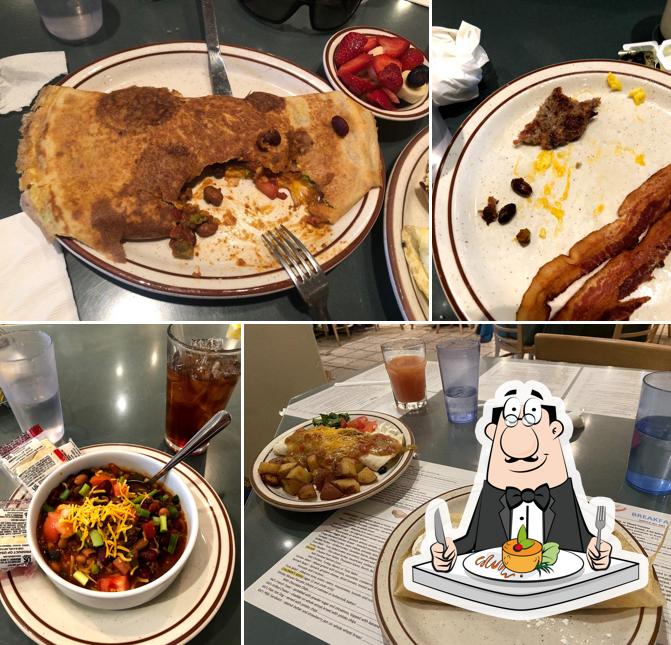 Poppycocks Cafe