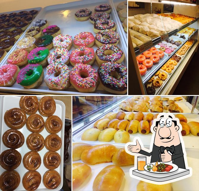 Donuts Donuts