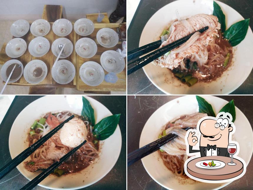 ร้านมาสะซังก๋วยเตี๋ยวเรือหมูอยุธยา สูตรเข้มข้น