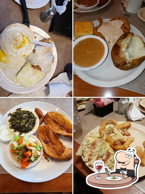 Clock Restaurant Moonville