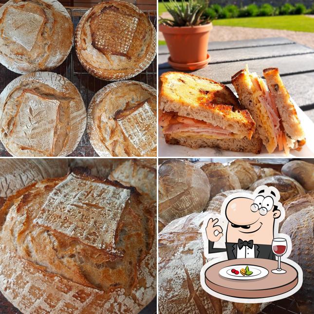 the Noshery Pizzeria & Deli @ Redberry Farm