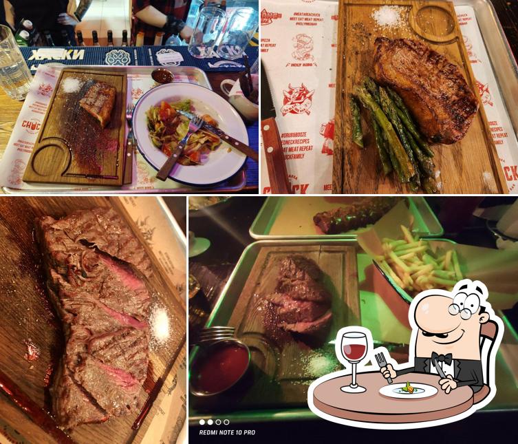 Блюда в "Top Blade BBQ Bar"