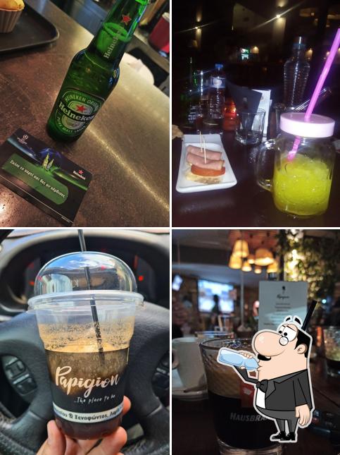 Παπιγιόν Café