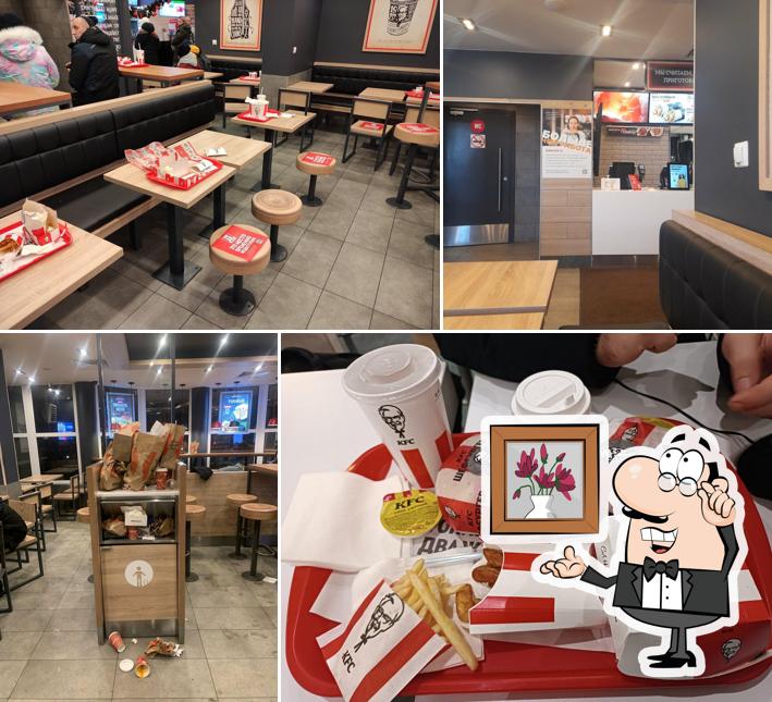 Посмотрите на внутренний интерьер "Rostic's"