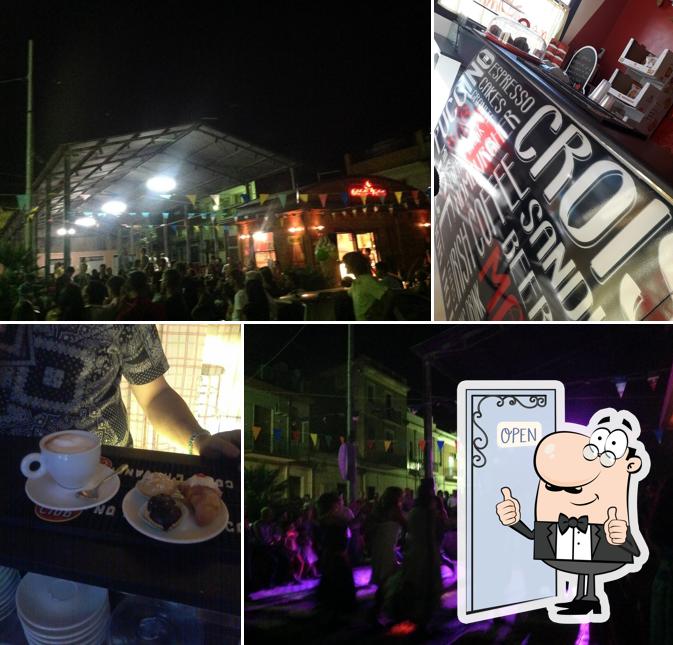Mama Mia's