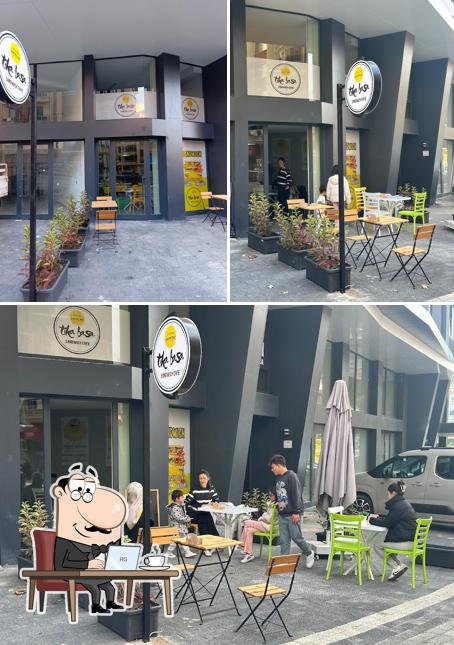 Tıka Basa Sandwich