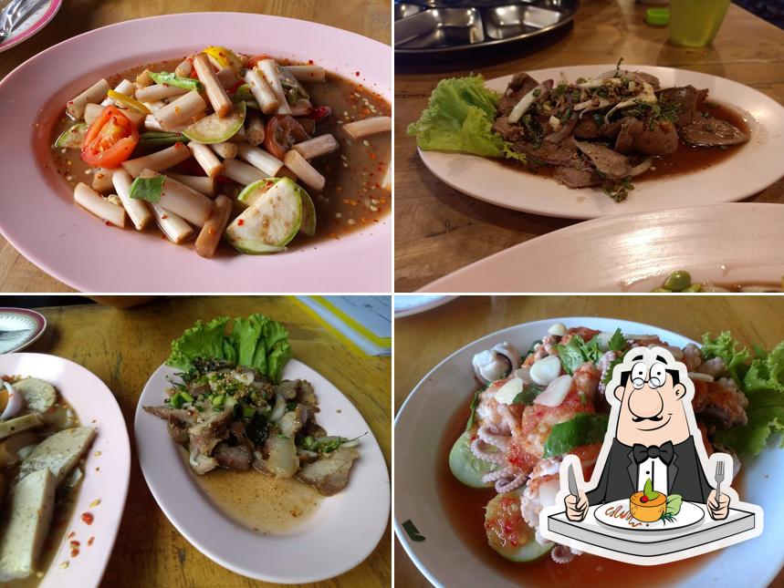 Palatable Thai cuisine by Som Tam Pha Phloen
