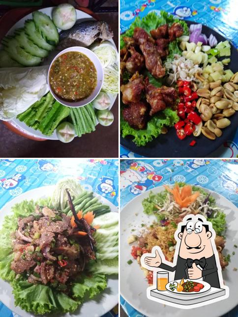 แตนอีสานแซ่บ