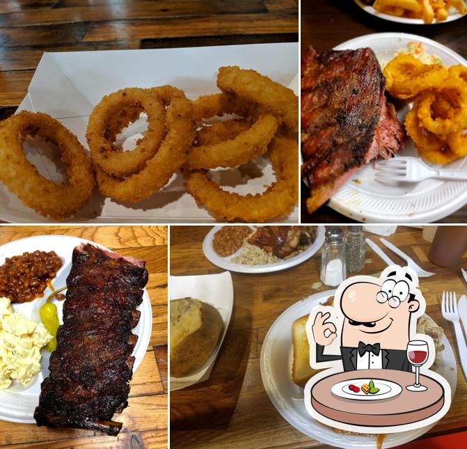 Demo's Barbecue & Smokehouse