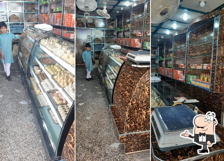 Khushab Sweets & Bakers