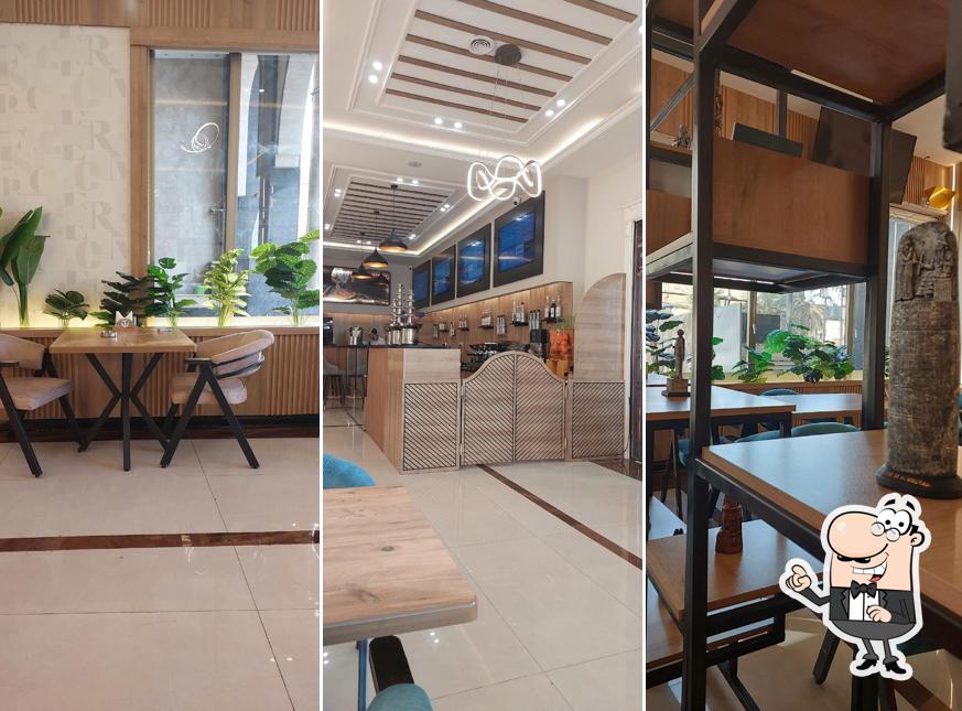 Empire Restaurant & Cafe
